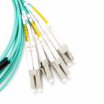 40G QSFP+ to 4 Duplex LC Active Optical Breakout Cable Image 3